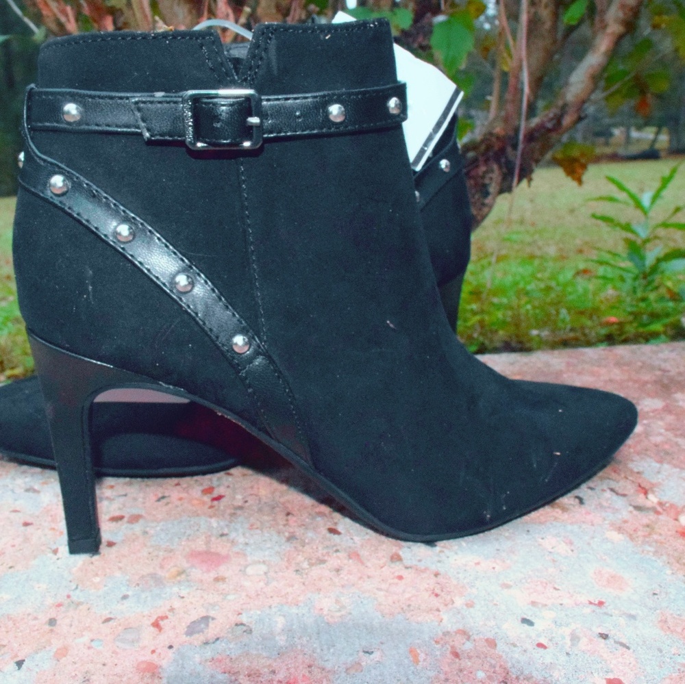 Sam&libby women's studded ankle boot size 7